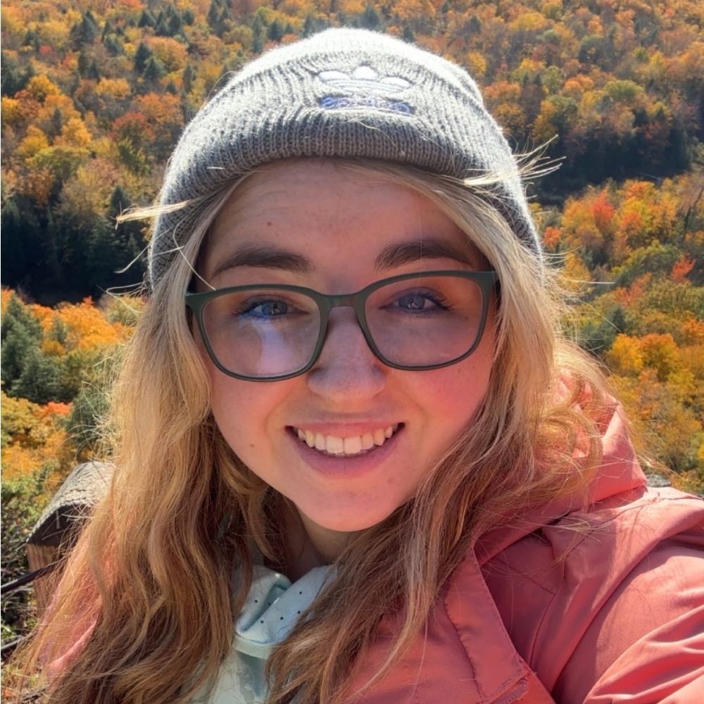 Meet your Posher, Hailey